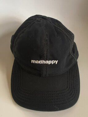 MADHAPPY BLACK CAP